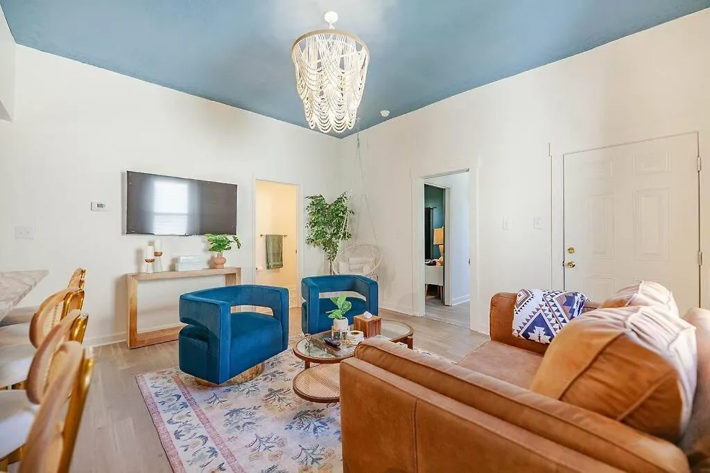 The Boho Disco Villa Louisville Holiday home