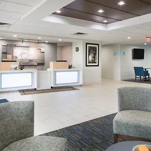 Hotel Express Northeast By Ihg, Louisville-Jefferson County