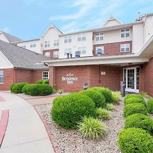 Hotel Northeast, Louisville-Jefferson County